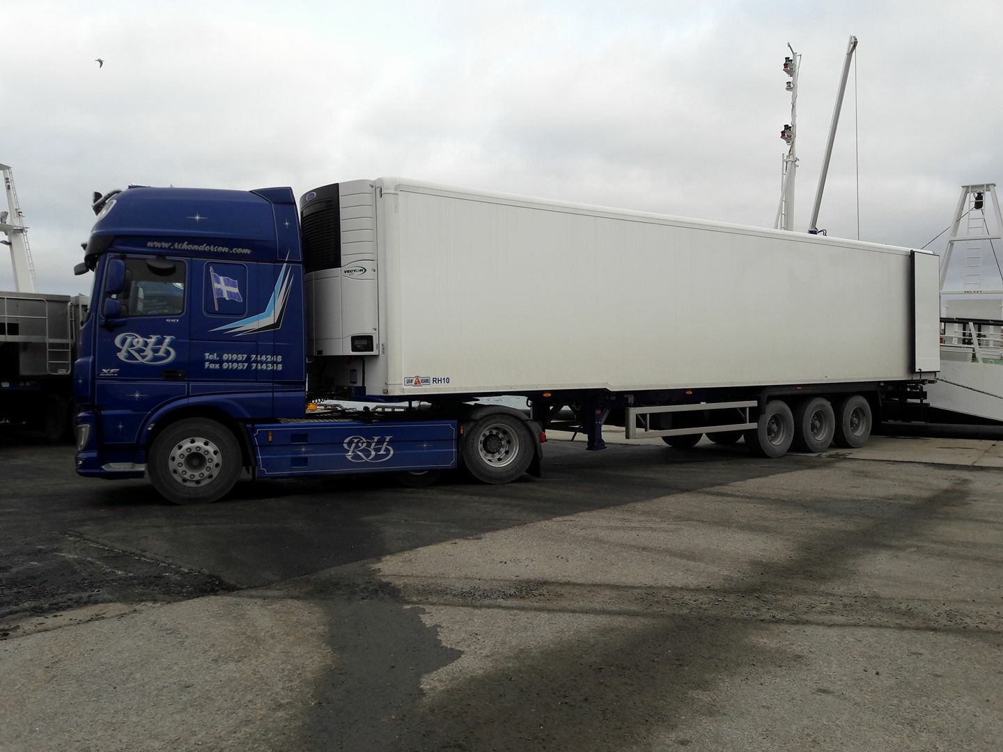 New Trailer RS Henderson